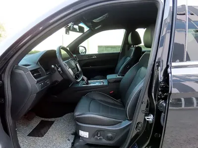 KG_Mobility_Ssangyong Rexton 2025, 8600 км, за 25119 USD