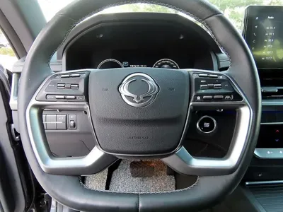 KG_Mobility_Ssangyong Rexton 2025, 8600 км, за 25119 USD - фото 8