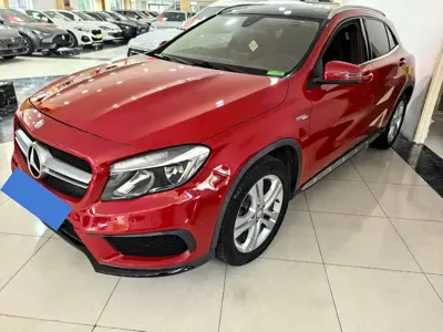 Mercedes-Benz GLA · 2016 год