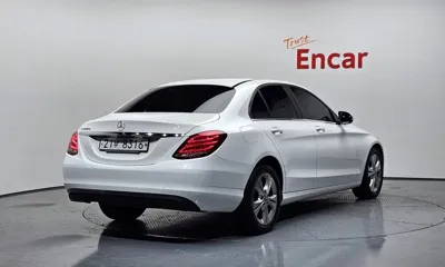 Mercedes-Benz C-Class 2017, 109939 км, за 8342.09 USD