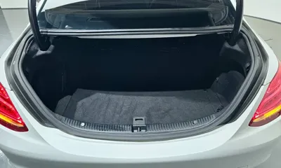 Mercedes-Benz C-Class 2017, 109939 км, за 8342.09 USD - фото 20