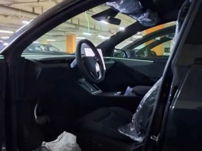 Tesla Model Y 2026, 1 км, за 34108.96 USD
