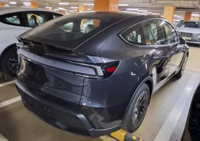 Tesla Model Y 2026, 1 км, за 34108.96 USD - фото 6