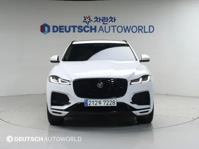 Jaguar F-Pace 2021, 111652 км, за 20643.26 USD