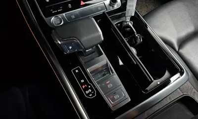Audi Q7 2020, 52344 км, за 31777.03 USD - фото 9