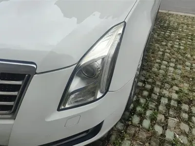 Cadillac XTS 2015, 129800 км, за 5591.42 USD