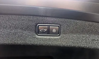 Genesis G90 2019, 112353 км, за 20521.18 USD - фото 20