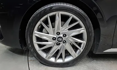 Hyundai Grandeur 2020, 177998 км, за 10994.64 USD