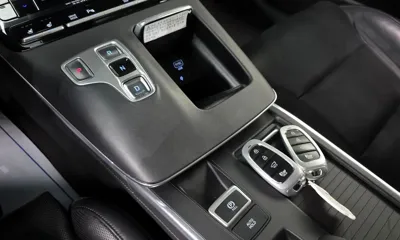Hyundai Grandeur 2020, 177998 км, за 10994.64 USD - фото 9