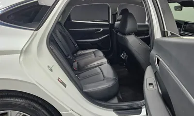 Hyundai Sonata 2022, 74361 км, за 9673.01 USD - фото 11