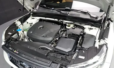 Volvo XC40 2020, 62180 км, за 17486.83 USD - фото 6