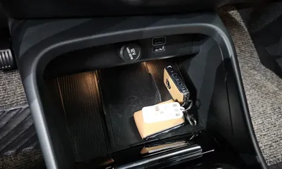 Volvo XC40 2020, 62180 км, за 17486.83 USD - фото 28