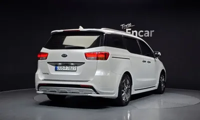 Kia Canival 2017, 114610 км, за 8385.88 USD - фото 2