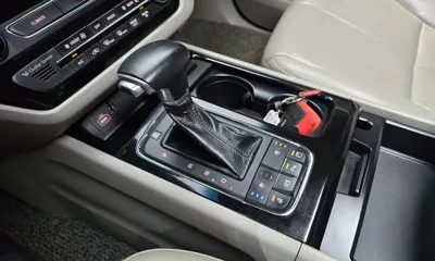 Kia Canival 2017, 114610 км, за 8385.88 USD - фото 9