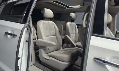 Kia Canival 2017, 114610 км, за 8385.88 USD - фото 26