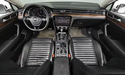 Volkswagen Passat 2018, 85889 км, за 11487.46 USD - фото 7