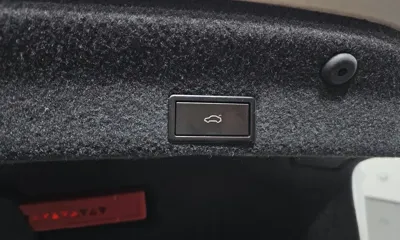 Volkswagen Passat 2018, 85889 км, за 11487.46 USD - фото 20