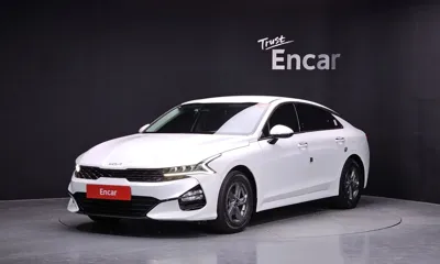 Kia K5 · 2023 год