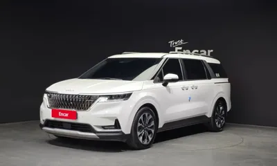 Kia Canival · 2023 год