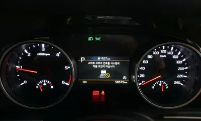 Kia Canival 2023, 58575 км, за 15887.4 USD - фото 8