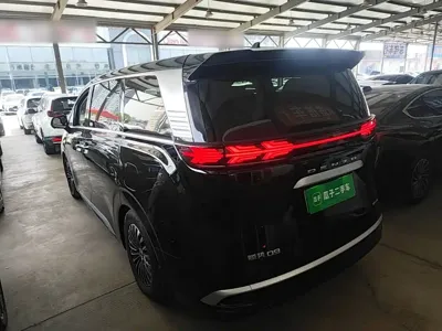 Denza Denza D9 2024, 72700 км, за 32455.91 USD
