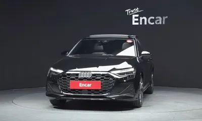 Audi A3 2025, 13534 км, за 19022.81 USD
