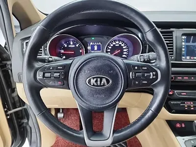 Kia Canival 2018, 126766 км, за 6498.62 USD - фото 9