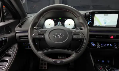 Hyundai Sonata 2023, 51353 км, за 17800.83 USD - фото 13
