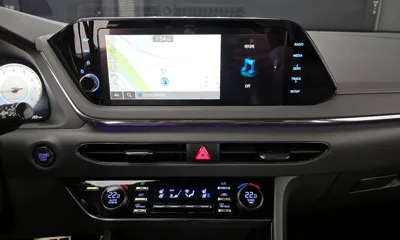 Hyundai Sonata 2023, 51353 км, за 17800.83 USD - фото 19