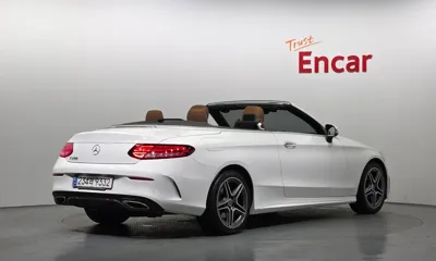 Mercedes-Benz C-Class 2021, 76375 км, за 20677.43 USD