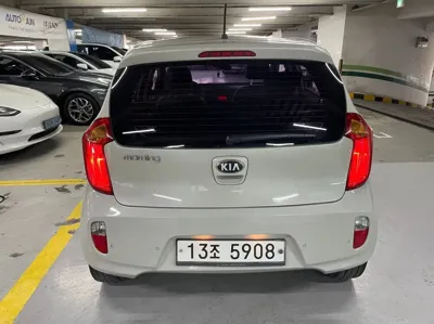 Kia Morning 2015, 99880 км, за 2166.21 USD