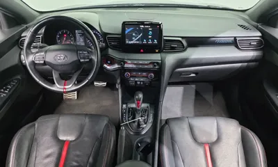 Hyundai Veloster 2019, 69404 км, за 7220.69 USD - фото 7