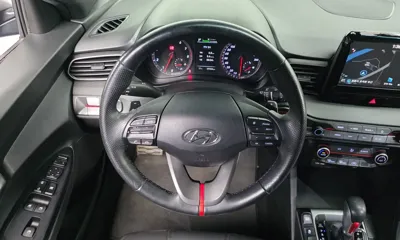 Hyundai Veloster 2019, 69404 км, за 7220.69 USD - фото 13
