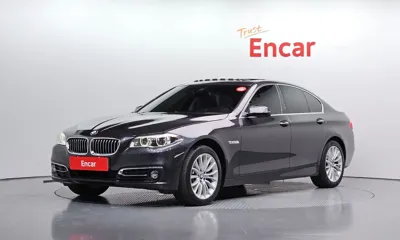 BMW 5-Series · 2016 год