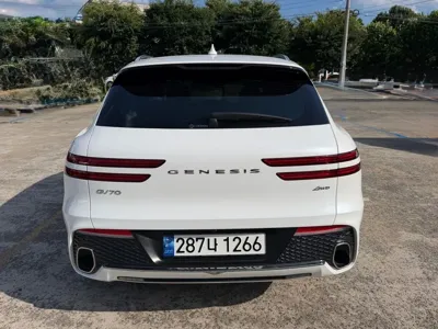 Genesis GV70 2023, 34796 км, за 31836.68 USD