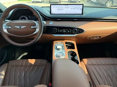 Genesis GV70 2023, 34796 км, за 31836.68 USD - фото 7