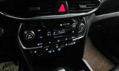 Hyundai Santafe 2019, 74025 км, за 15622.95 USD - фото 19