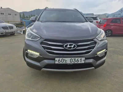 Hyundai Santafe 2016, 97402 км, за 8645.9 USD