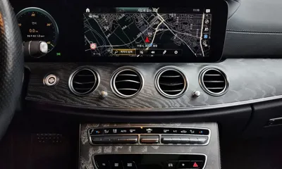 Mercedes-Benz E-Class 2021, 71111 км, за 20772.28 USD - фото 13