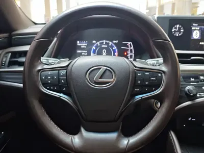 Lexus ES 2020, 55000 км, за 21143.35 USD - фото 16