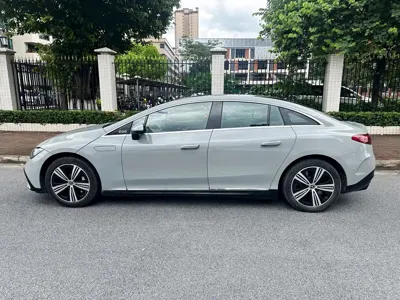 Mercedes-Benz EQE 2023, 57000 км, за 24914.16 USD