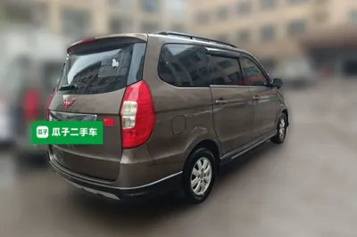 Wuling Hongguang 2014, 95200 км, за 3110 USD - фото 6