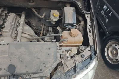Wuling Hongguang 2014, 95200 км, за 3110 USD - фото 22