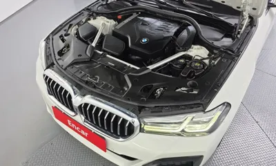 BMW 5-Series 2022, 76291 км, за 23303.14 USD - фото 6