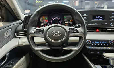 Hyundai Avante 2021, 129097 км, за 6186.1 USD - фото 13