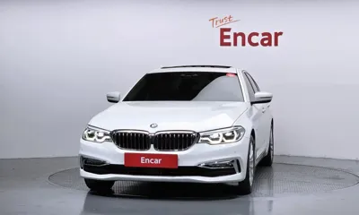 BMW 5-Series 2018, 66026 км, за 17226.8 USD
