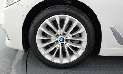 BMW 5-Series 2018, 66026 км, за 17226.8 USD
