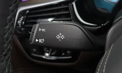 BMW 5-Series 2018, 66026 км, за 17226.8 USD - фото 27