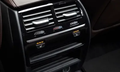 BMW 5-Series 2018, 66026 км, за 17226.8 USD - фото 31