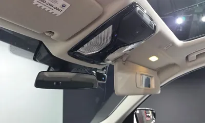BMW 5-Series 2018, 66026 км, за 17226.8 USD - фото 32